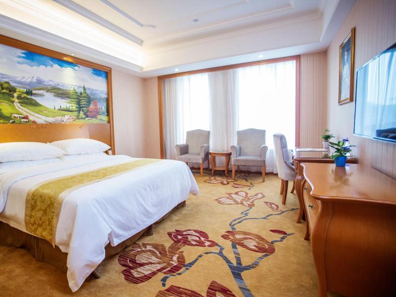 Vienna International Hotel Hangzhou Zhuantang Art School Wenyan Ngoại thất bức ảnh